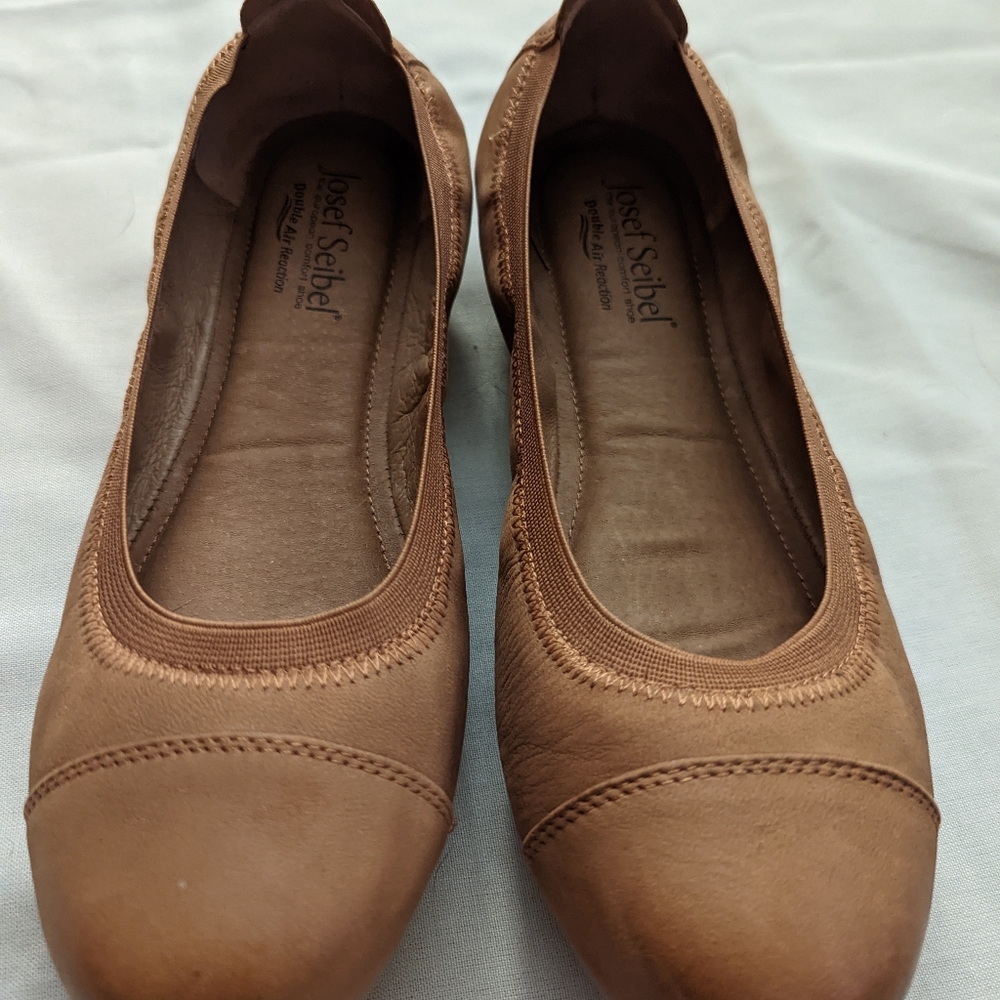 Josef Seibel, the Fenja Ballerina Slip-on